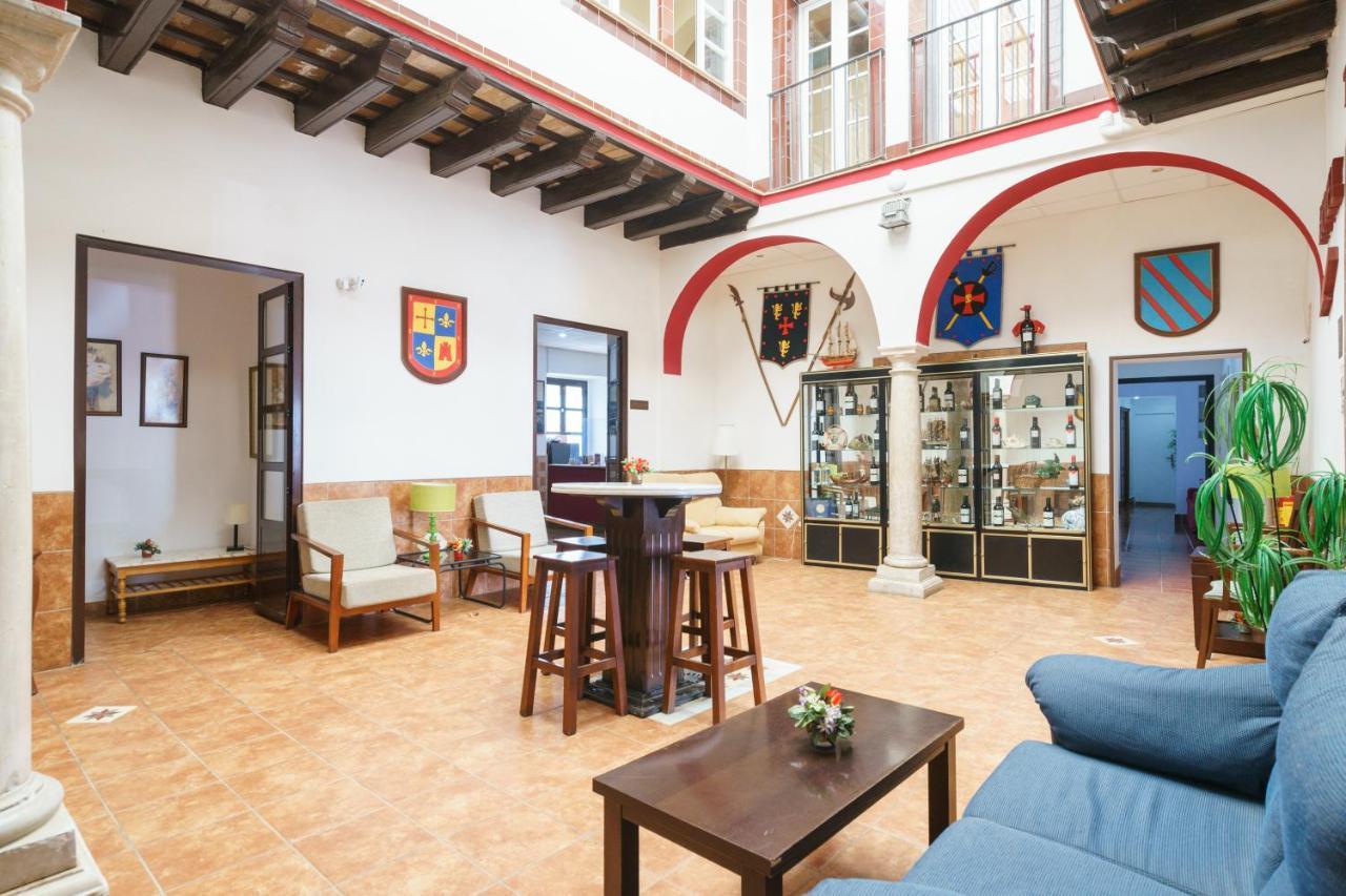 Hotel Carlos V Jerez By Vivere Stays Jerez de la Frontera Exterior foto