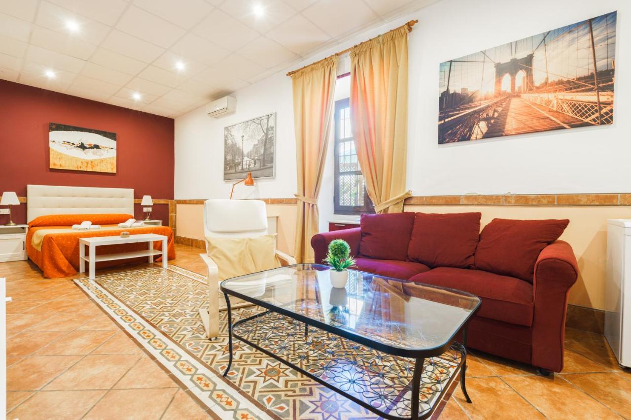 Hotel Carlos V Jerez By Vivere Stays Jerez de la Frontera Exterior foto