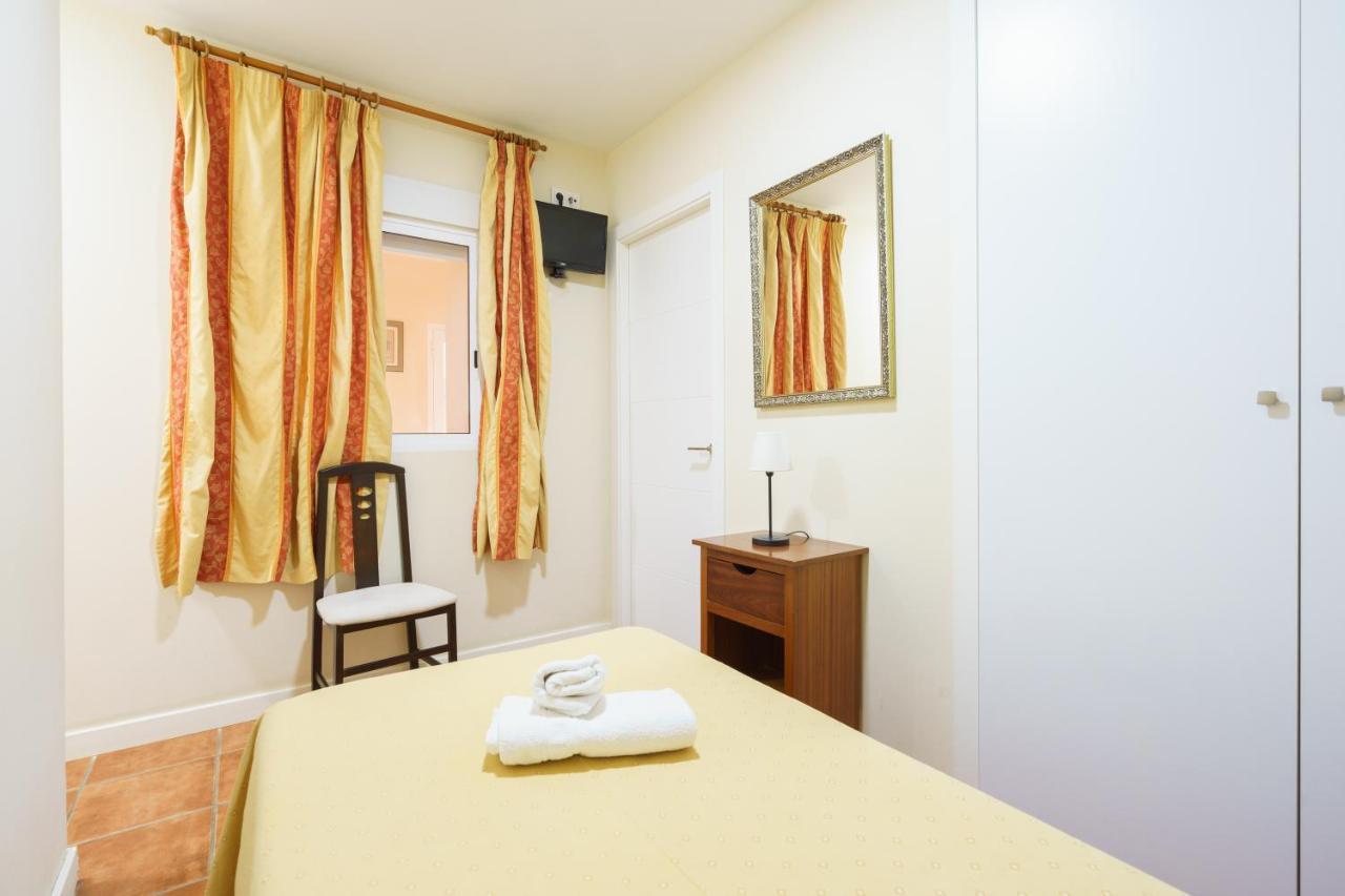 Hotel Carlos V Jerez By Vivere Stays Jerez de la Frontera Exterior foto