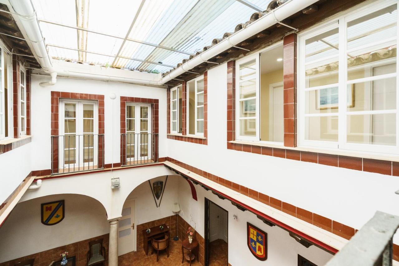 Hotel Carlos V Jerez By Vivere Stays Jerez de la Frontera Exterior foto