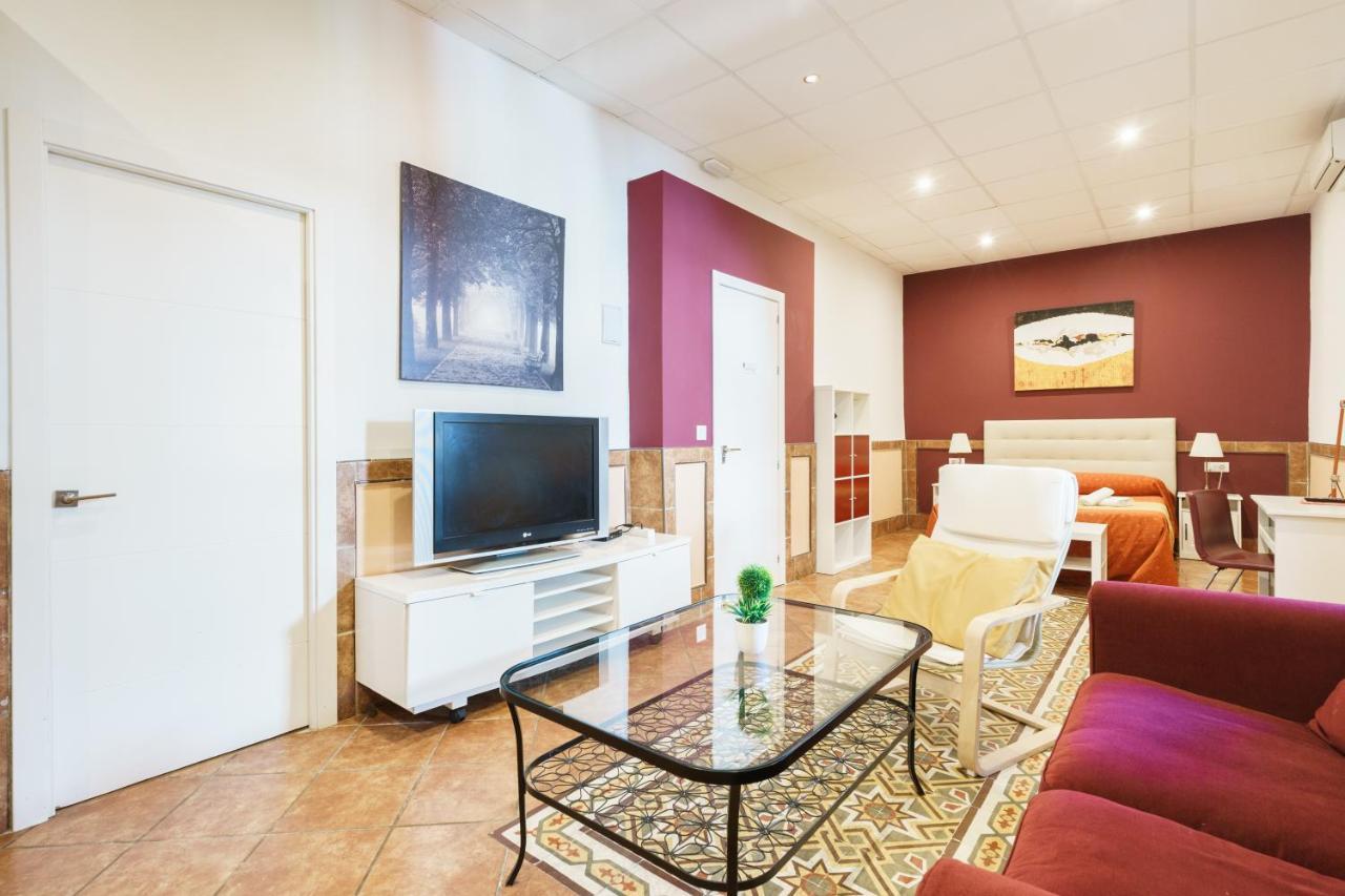 Hotel Carlos V Jerez By Vivere Stays Jerez de la Frontera Exterior foto