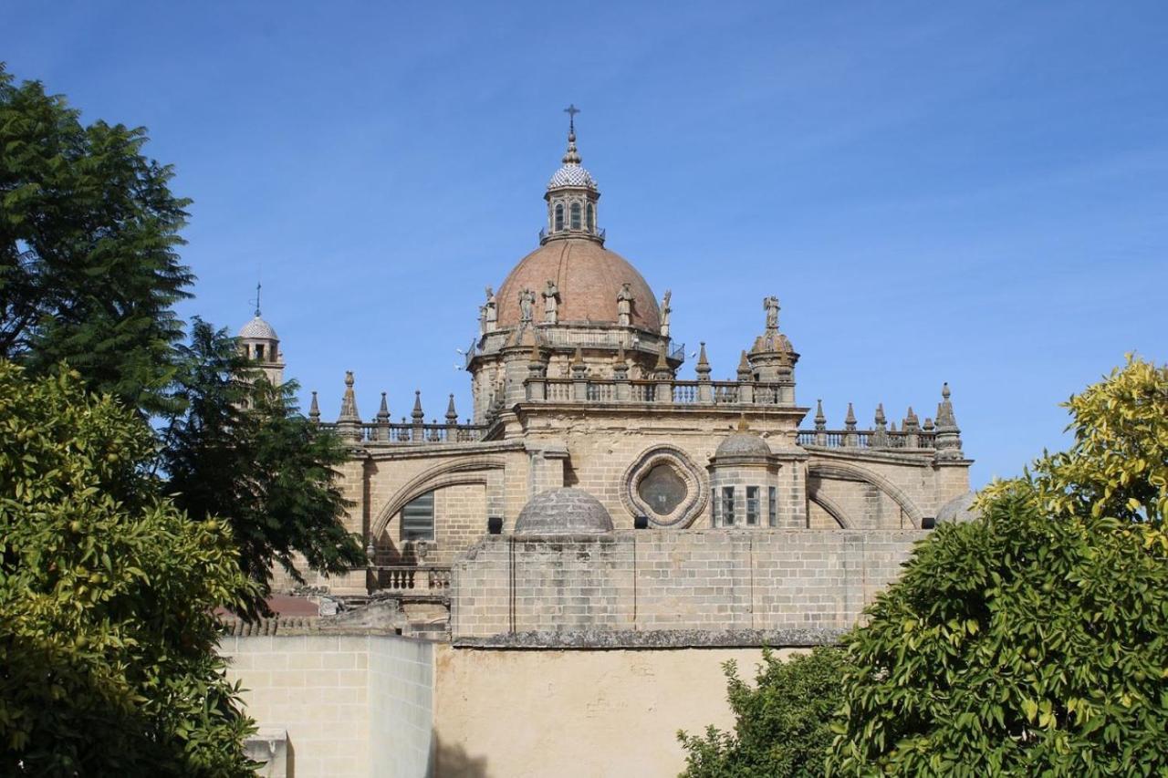 Hotel Carlos V Jerez By Vivere Stays Jerez de la Frontera Exterior foto